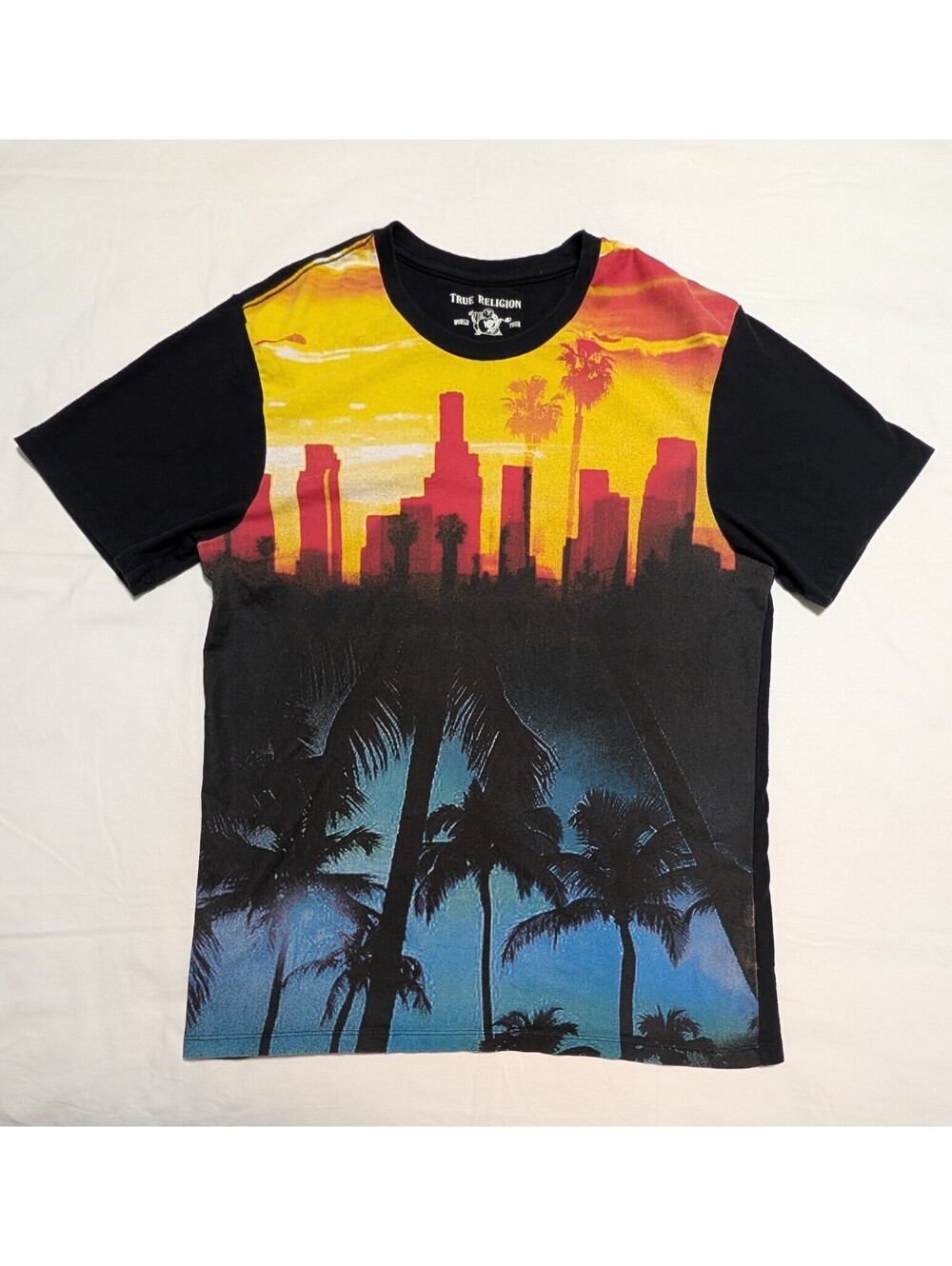 True Religion Men's Sunset City Buddha Tee Print Graphic Shirt Black S